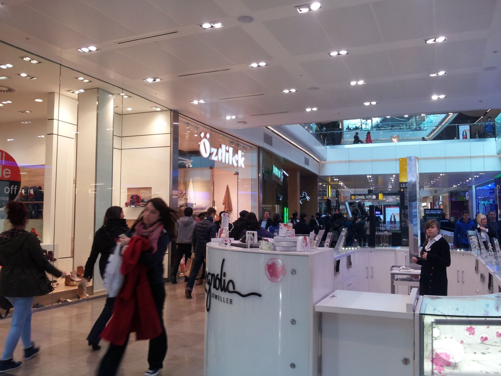 Westfield E15